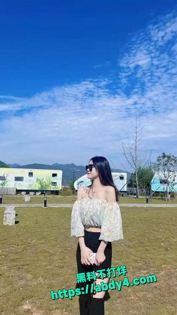刚毕业反差女大学生 15
