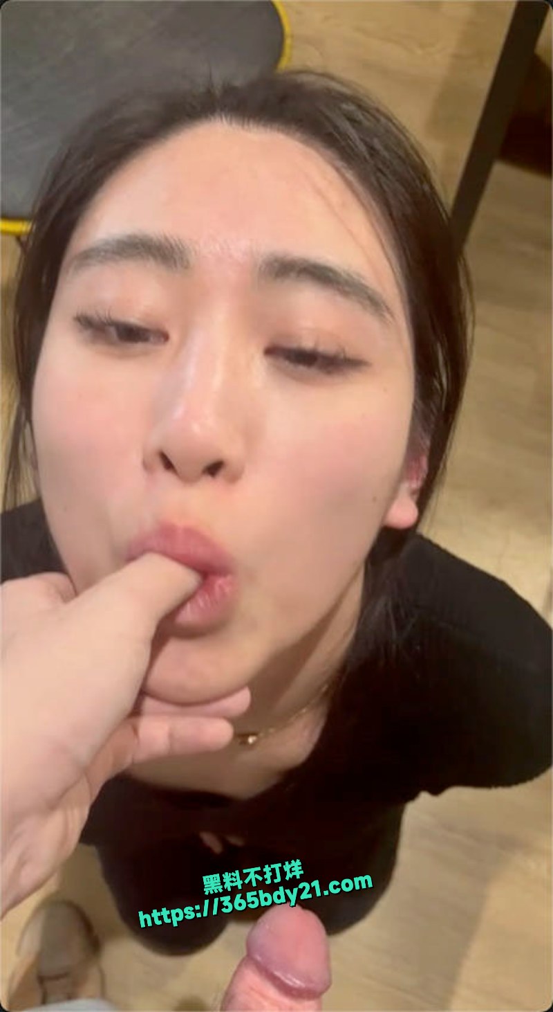 英国谢菲尔德大学绿帽奴贡献顶级留学生女友 16