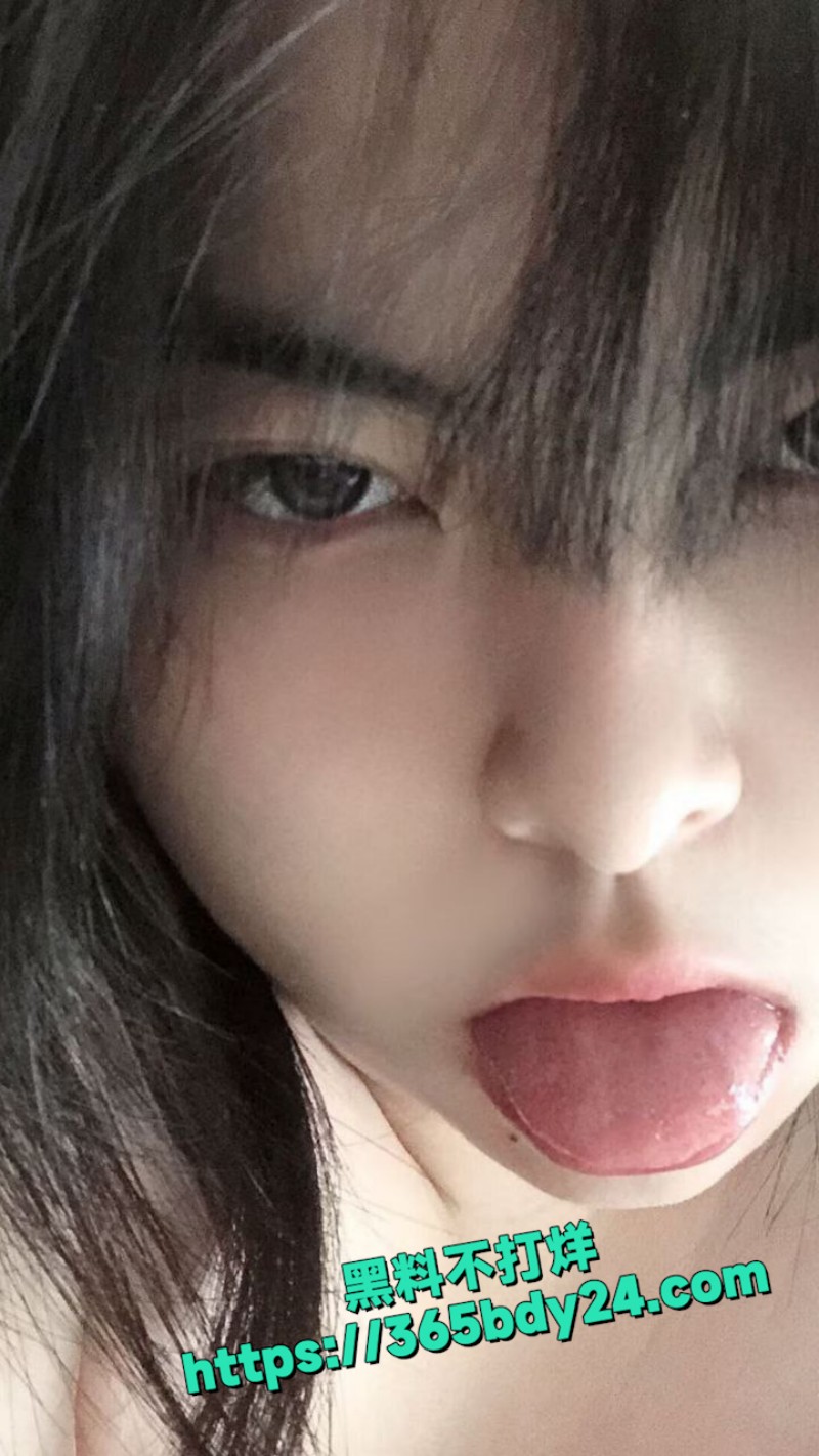 曝光大奶母狗于玟倾 8