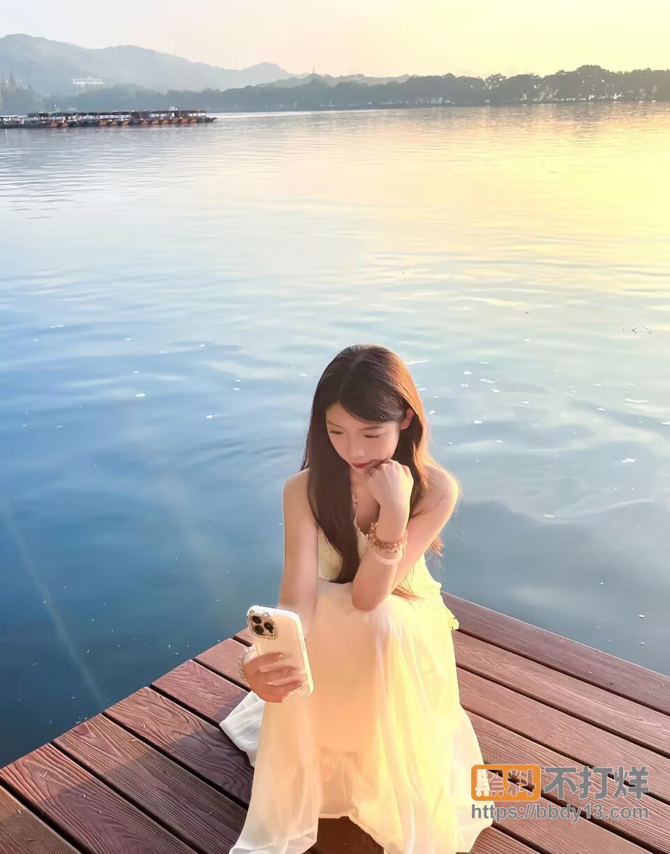 白嫩美女友7