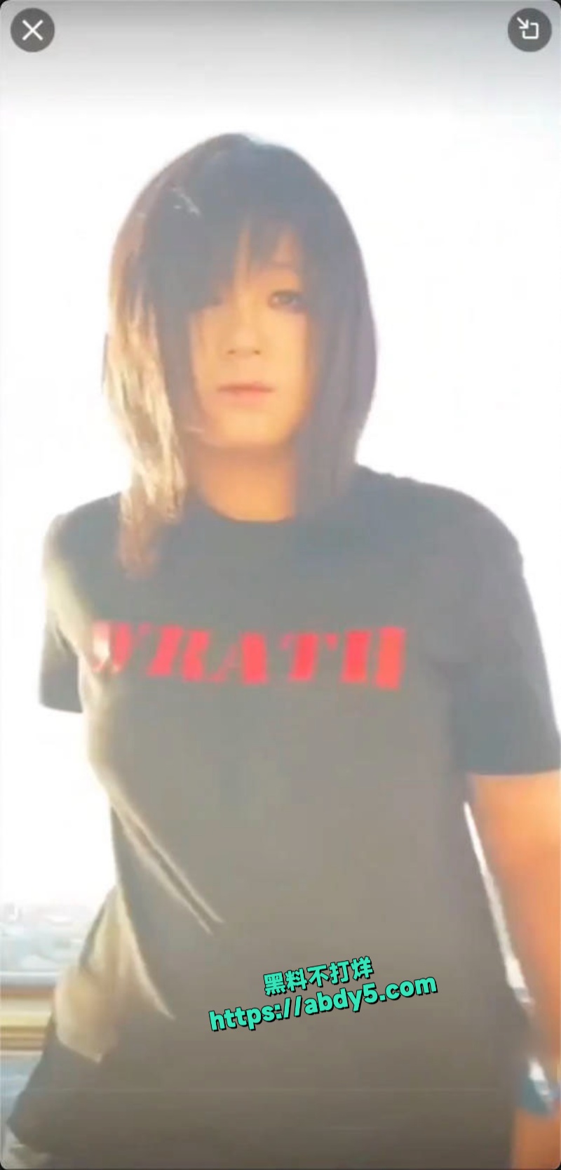 吉林松原15岁哥特少女直播跳楼视频流出 4