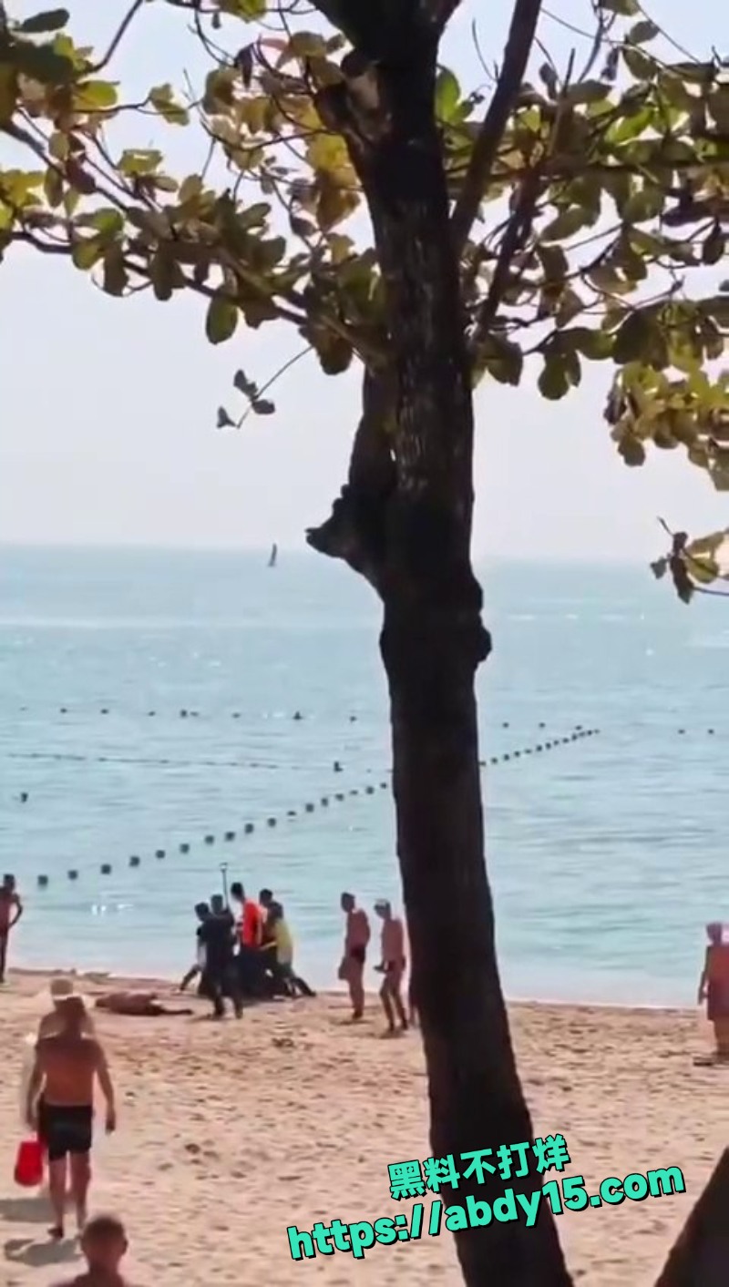 三亚街头持刀砍人3死亡 1