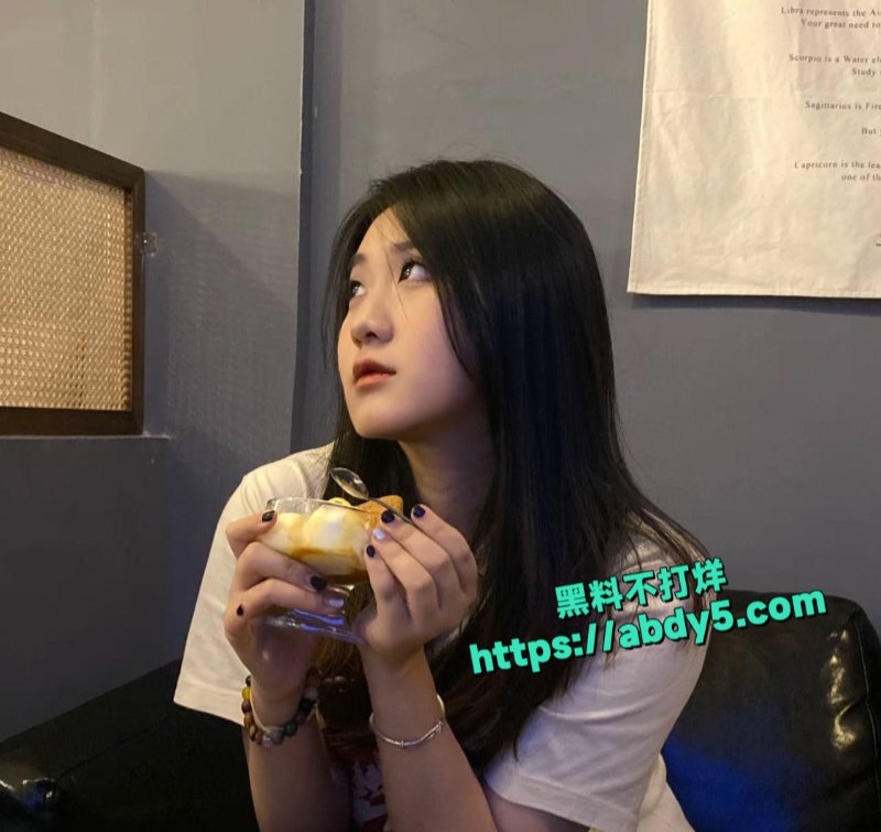 南昌师范学院大胸骚货贾玲玲1