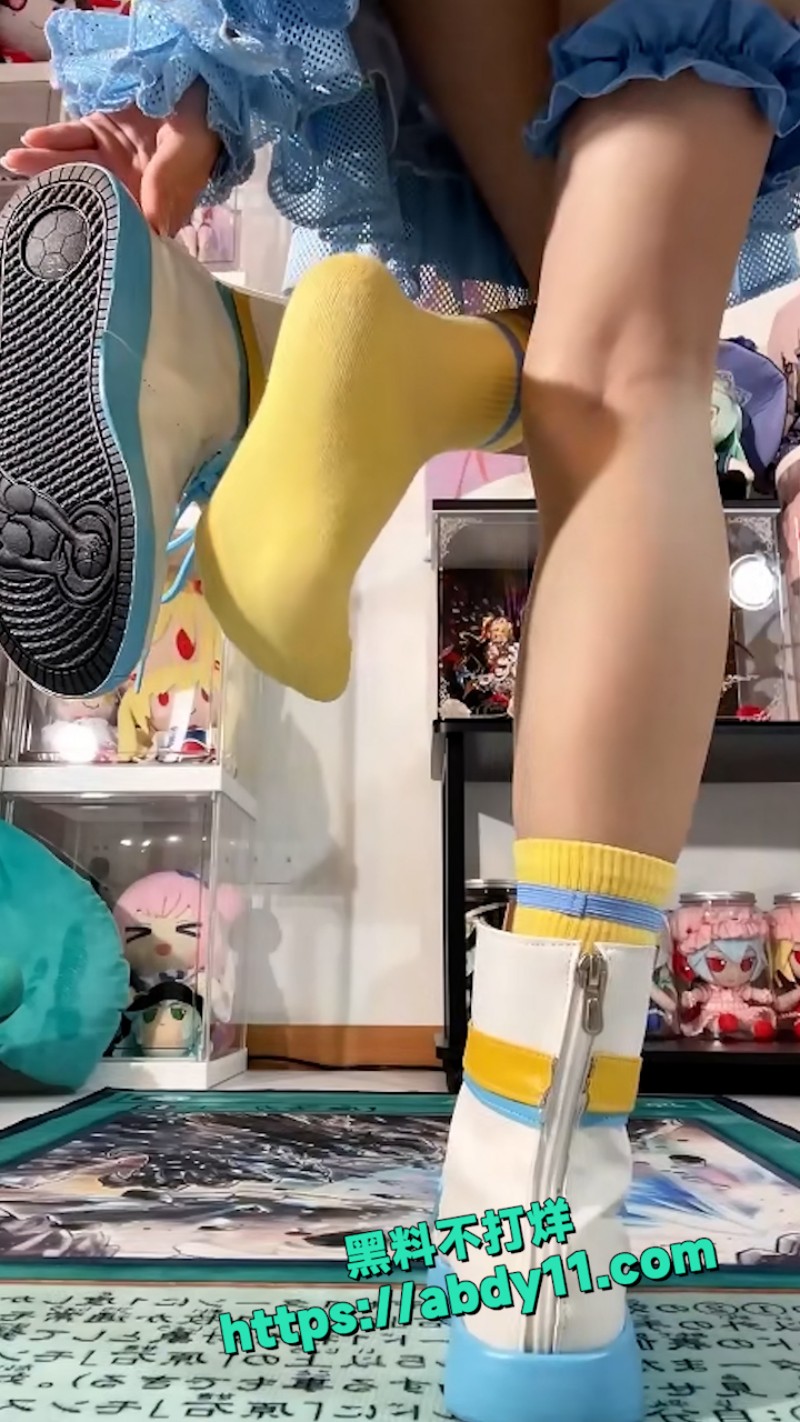 知名cos博主 白栎Shirly 6