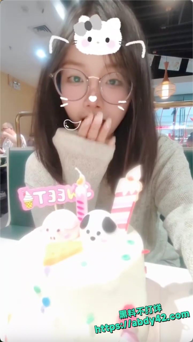 贵阳眼镜婊罗依玲视频流出2