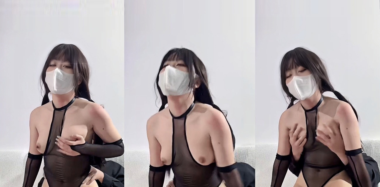 推特高颜值网黄珊迪黑丝战斗服 手足口并用极致服务 粉穴骑乘伺候