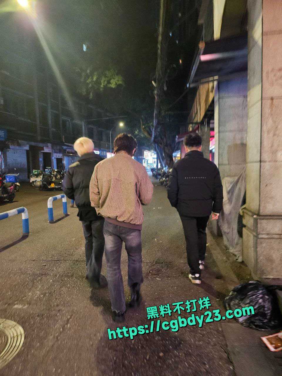 杭州二次元学生母狗反差萝莉19