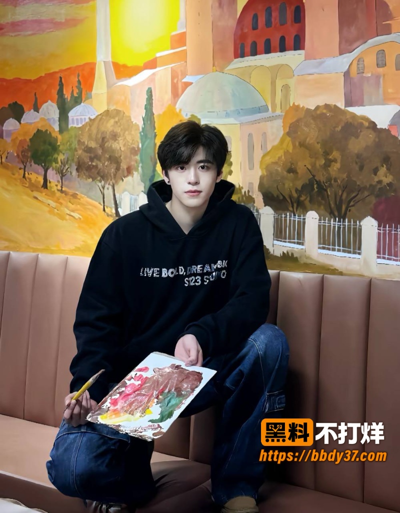 女大学生小睿网恋被骗18