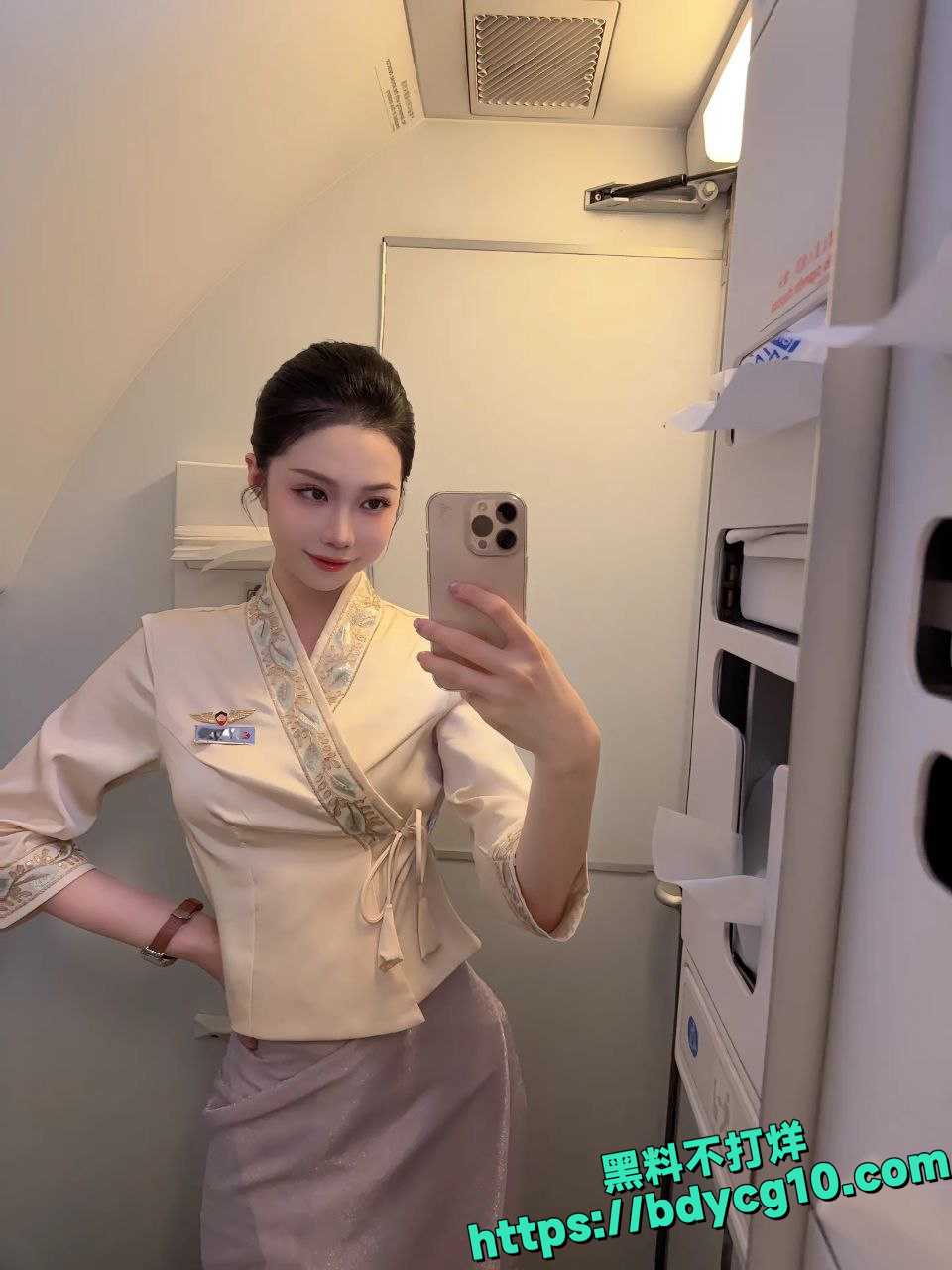 张萍学生时代欲火爆棚2