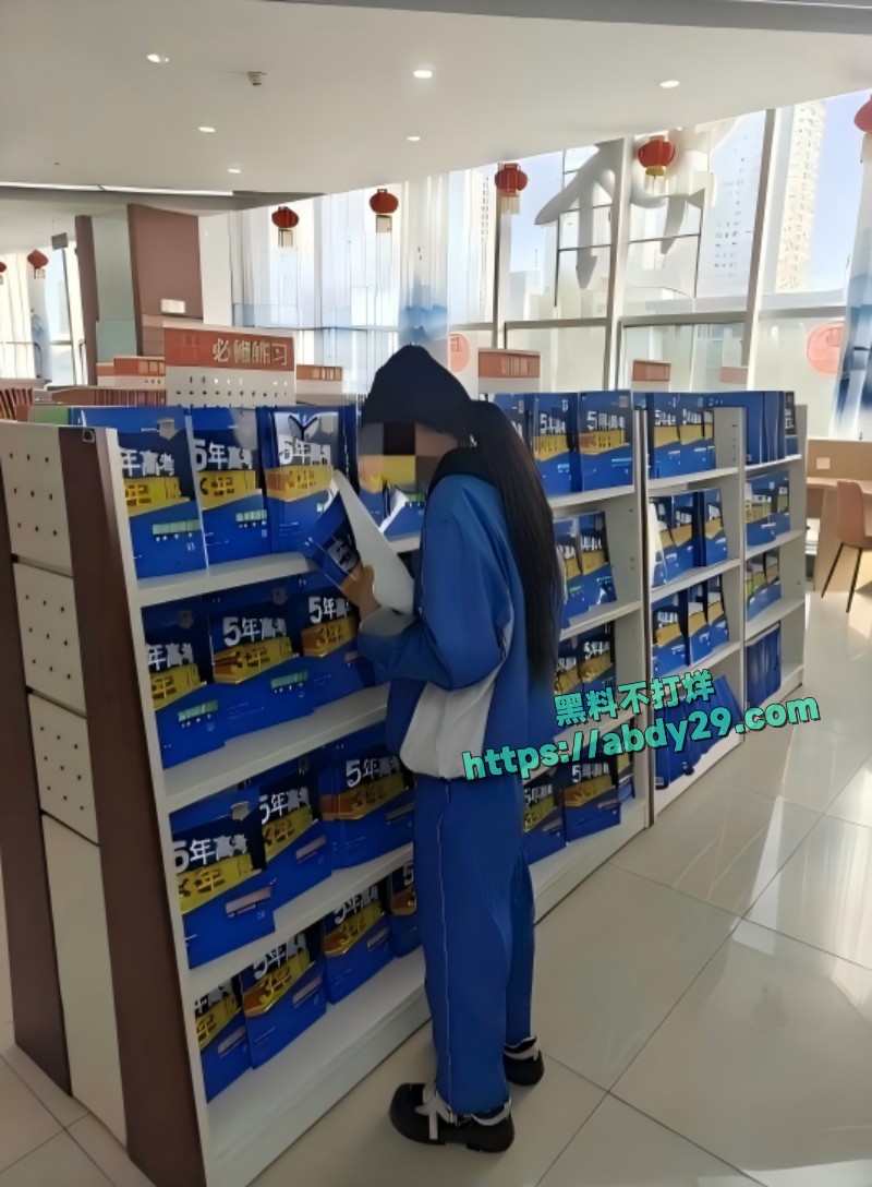 长腿女儿丽丽第一集1