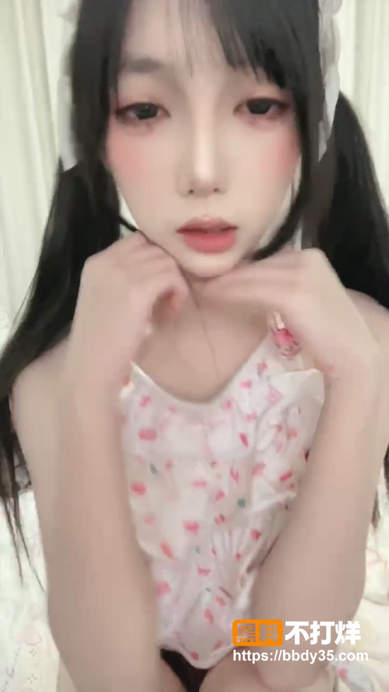 小美女垂耳兔软萌少女