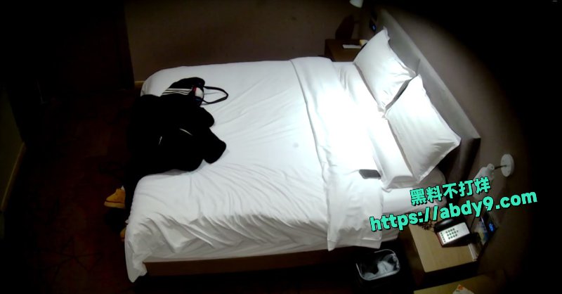 醉酒女孩不省人事被捡尸5