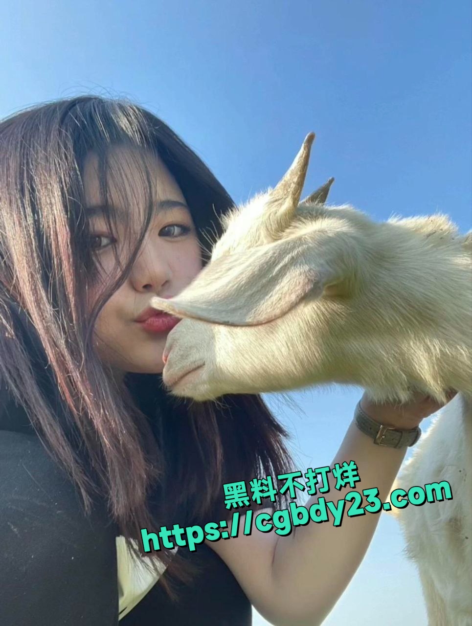 反差感极强的妹子颜值在线身材高挑反差裸舞18