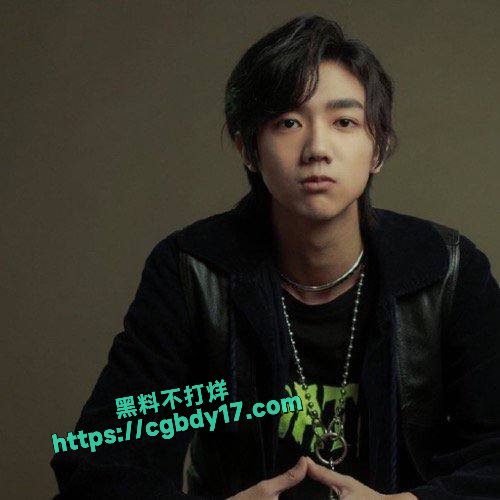 孟子坤与前女友亲密照1