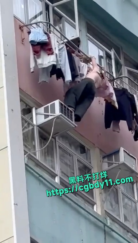 香港北角女子坠楼身亡 (2).jpg