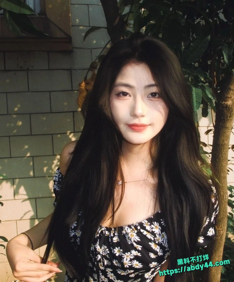 小红书极品美妆博主4