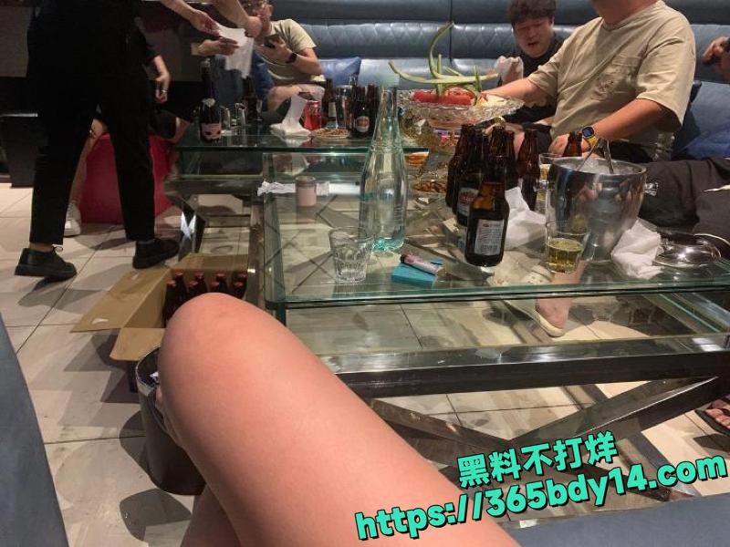 极品身材博主我是一只羊私拍合集19.