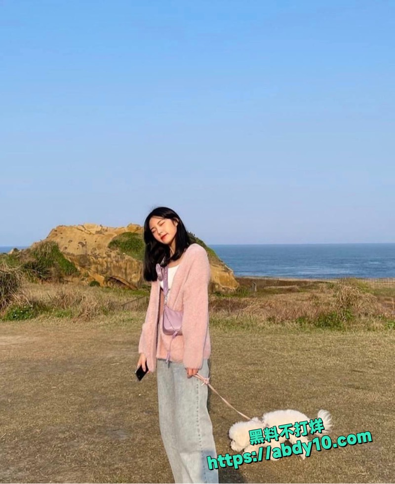 大学生朱晏妮金主调教私拍流出4