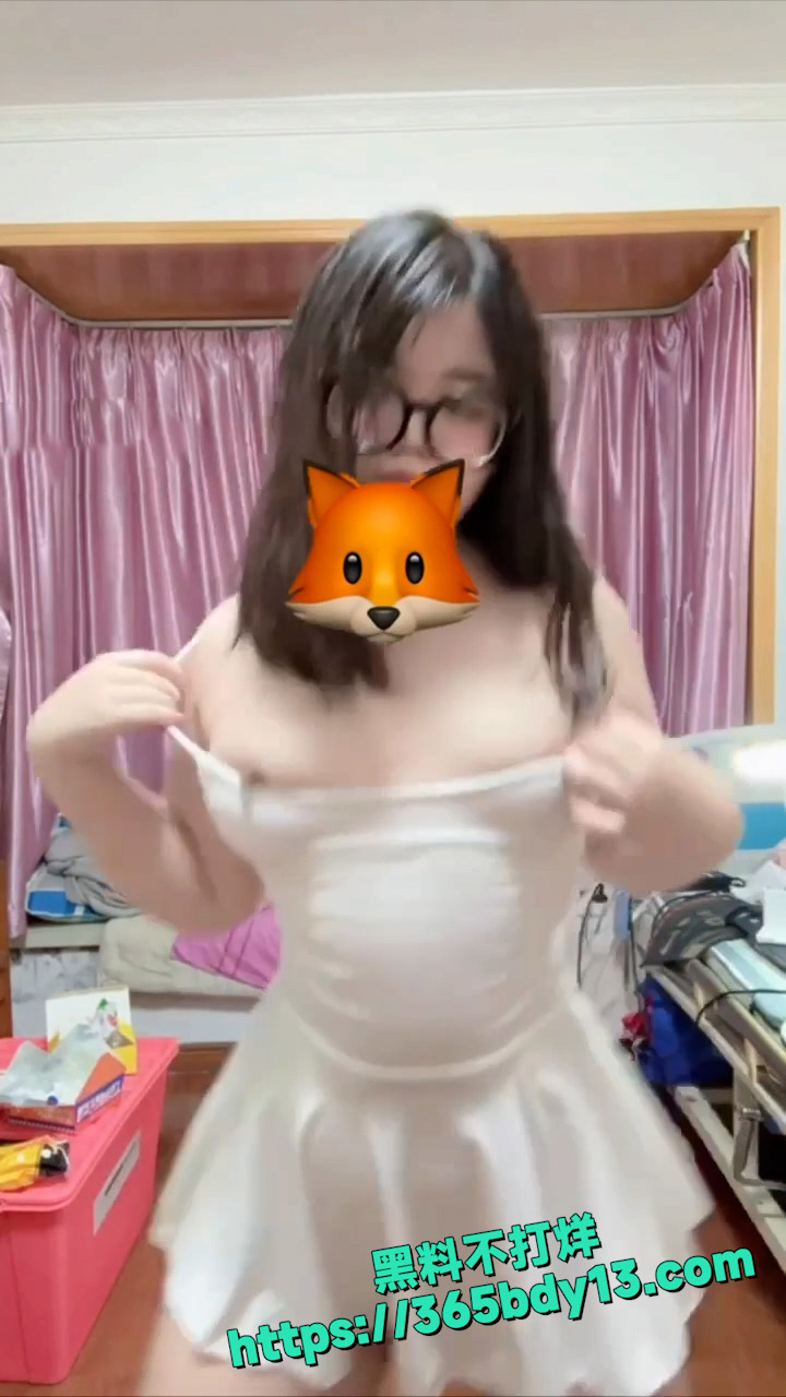 推特学生眼镜娘裸舞 6