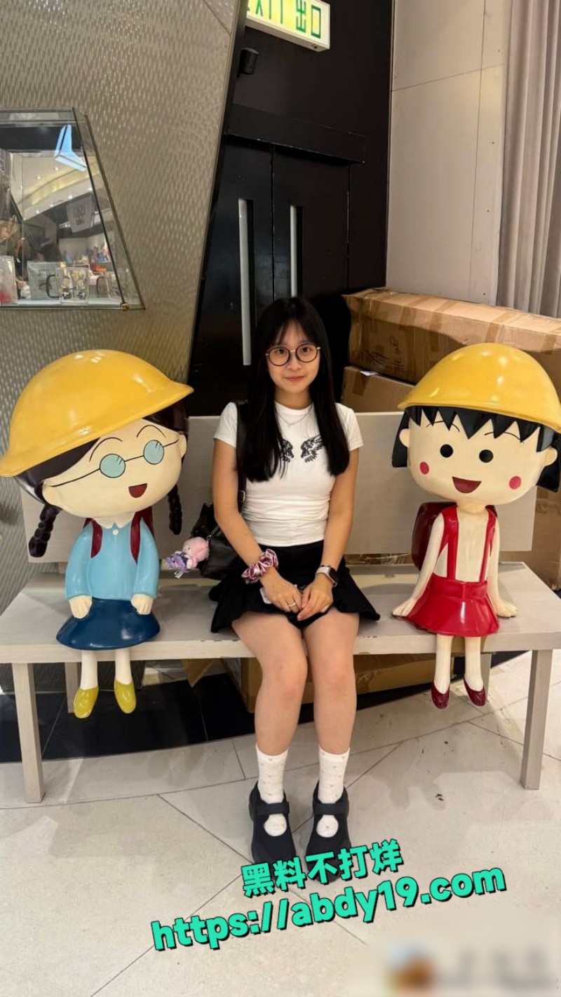 香港学生妹朱双双不雅视频流出 8