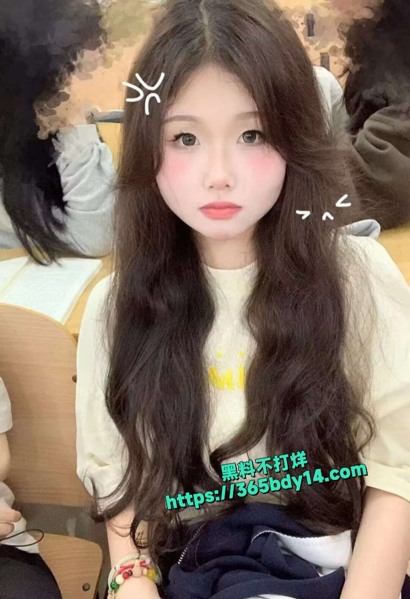 清纯女大被金主调教成超级淫荡的母狗各种玩弄多p3