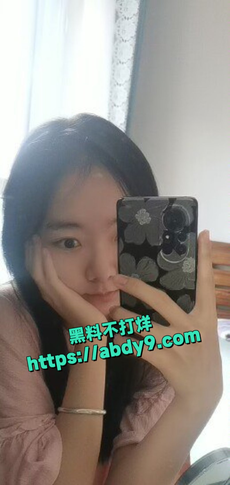 新疆乌鲁木齐汤佳瑞3