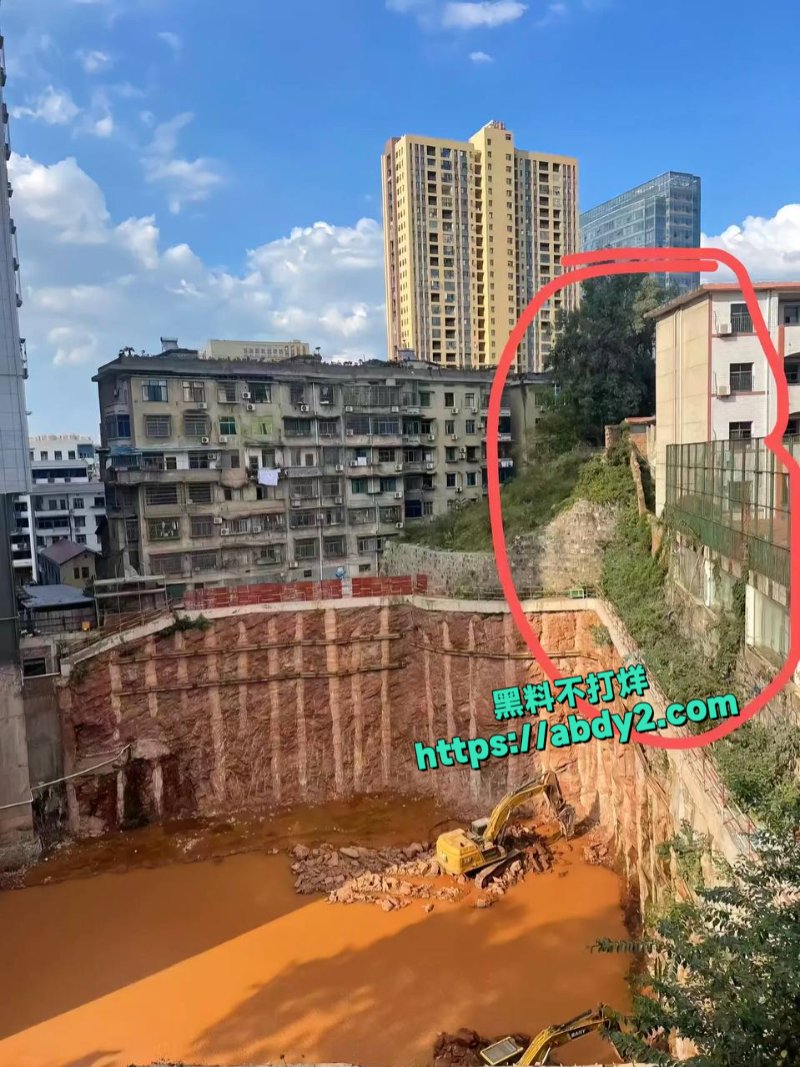湖南邵阳资江小学教学楼垮塌2