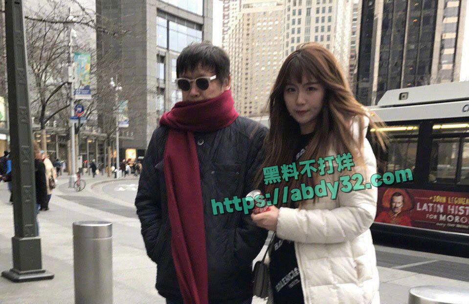 环球总编胡锡进女儿胡维佳国外开淫趴 19