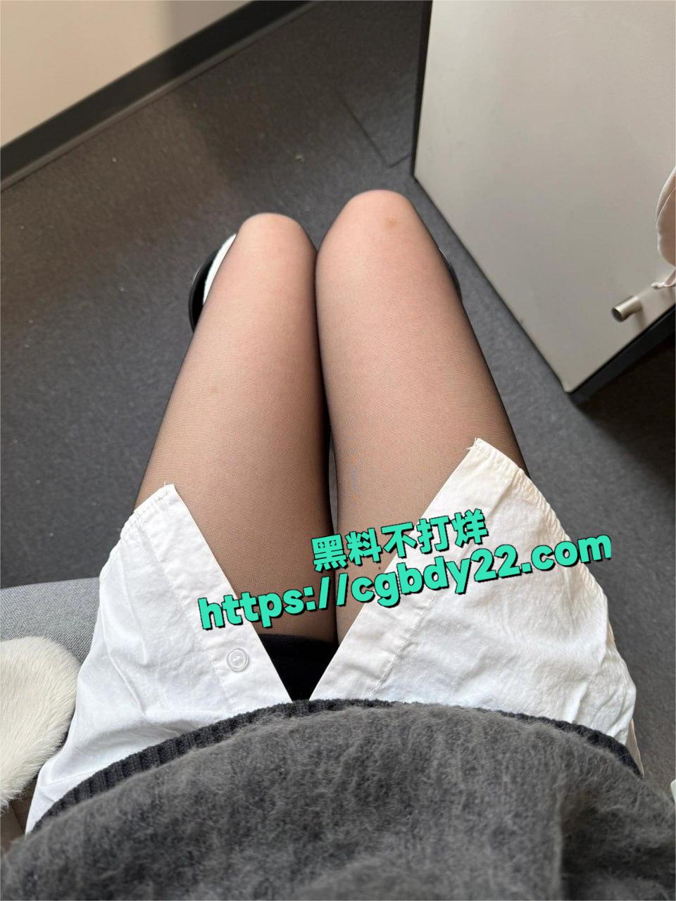超火辣御姐型女大学生25