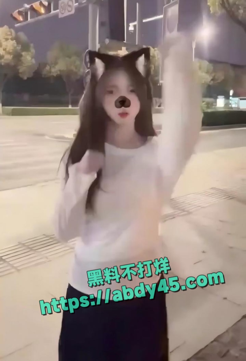 江苏常熟理工大二女生张丽冉5