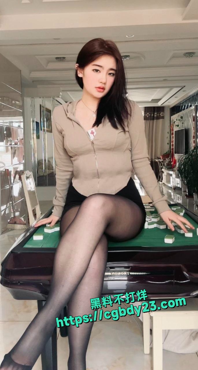 反差感极强的妹子颜值在线身材高挑反差裸舞1