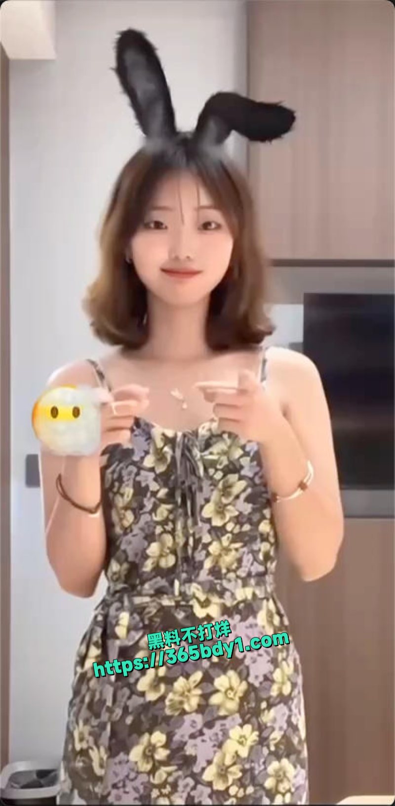 呼和浩特蒙古族04年毕其格被男友调教毕现4