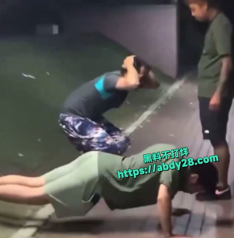 日本职场佐佐木达夫霸凌4