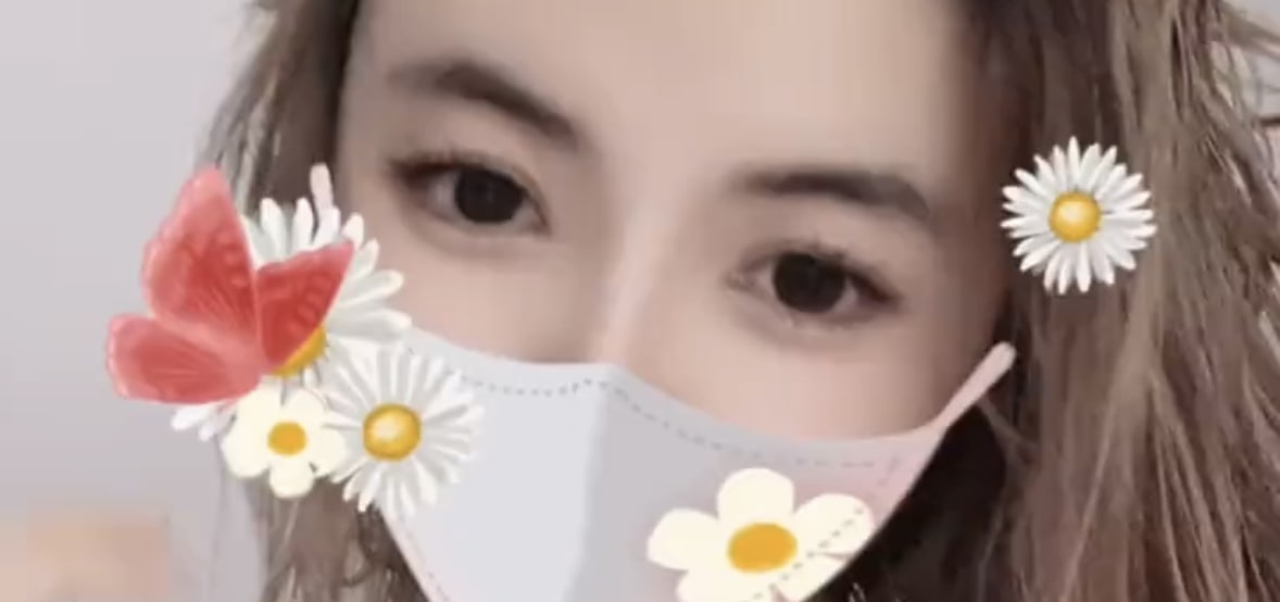 抖音 现在单身 朋友圈的空降外围到深圳1800一炮