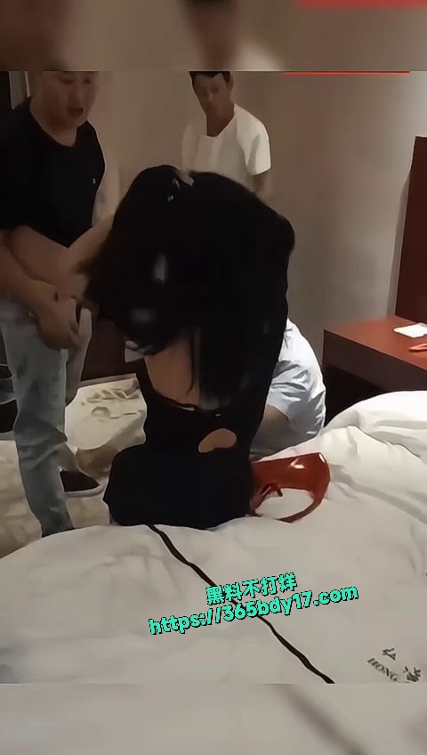 极品人妻出轨被捉现场年度抓奸大戏上映 9