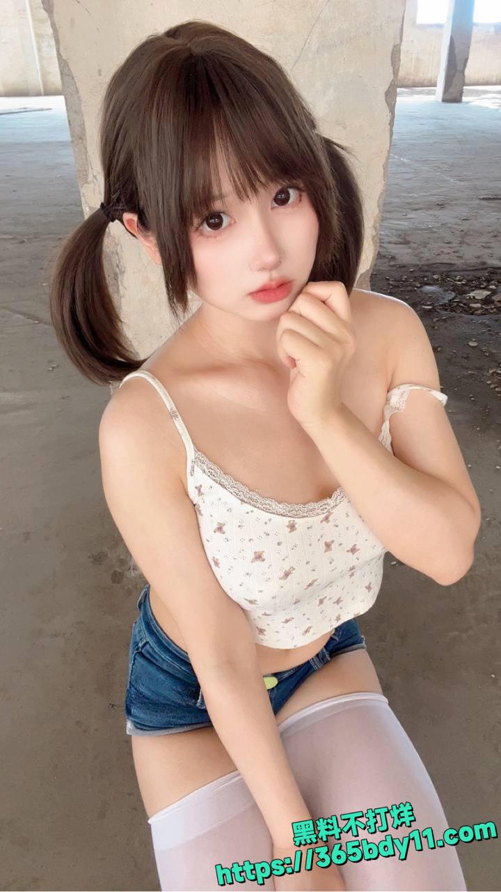 福利姬Nyako喵子付费视频曝光4