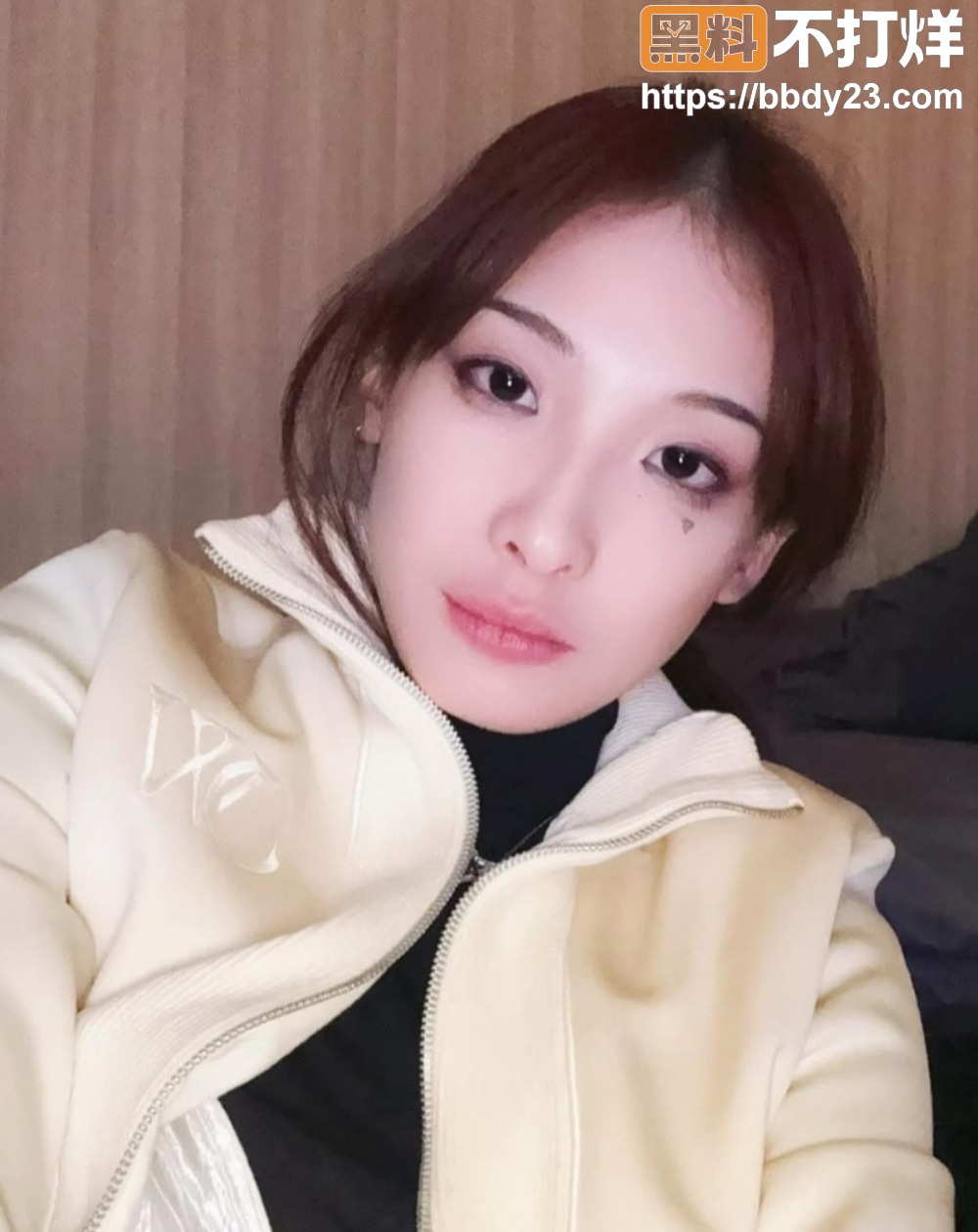 露脸口交乳头穿环5