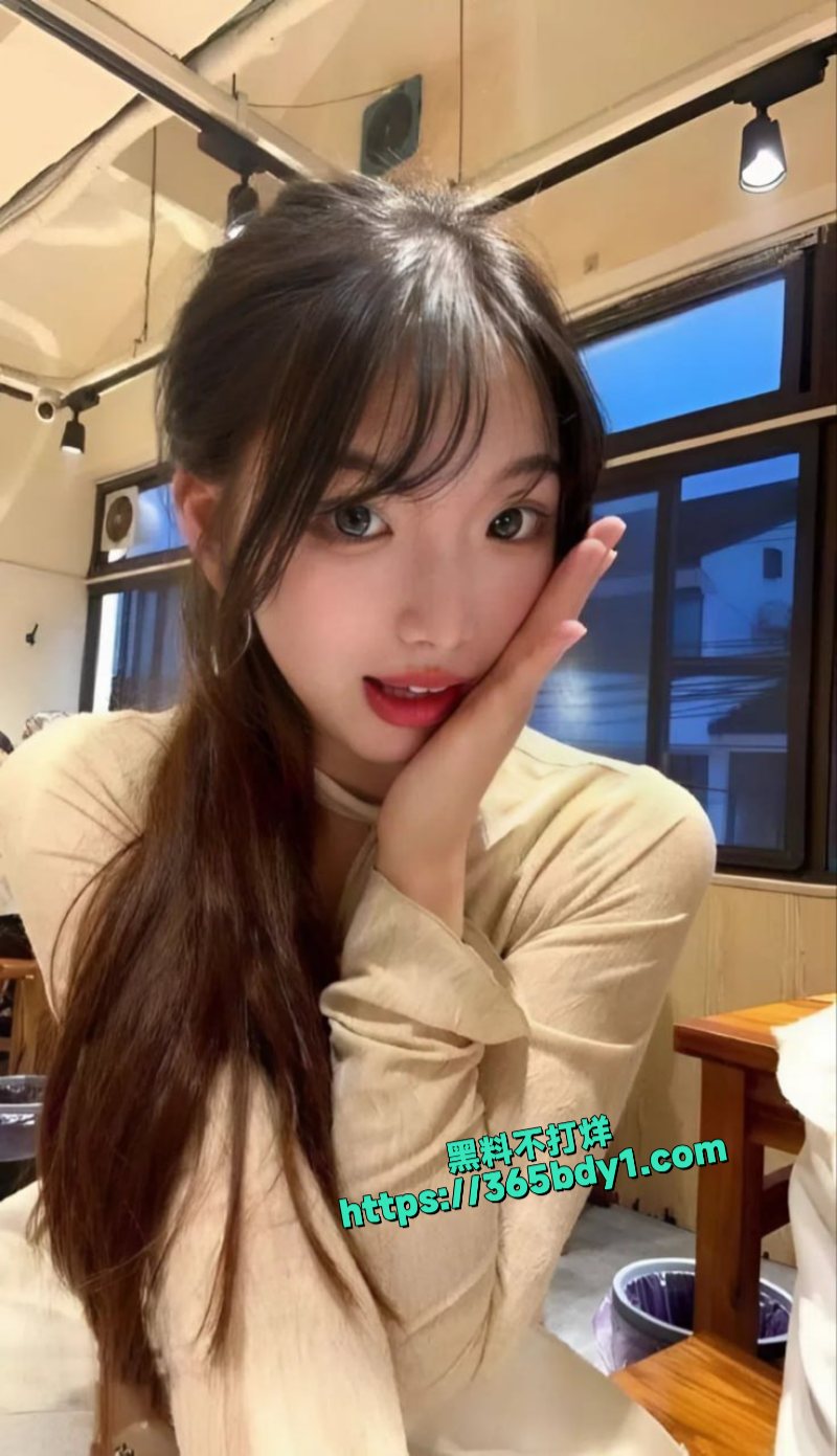 南昌艺术学院李欣茹高颜值巨反差的母狗2