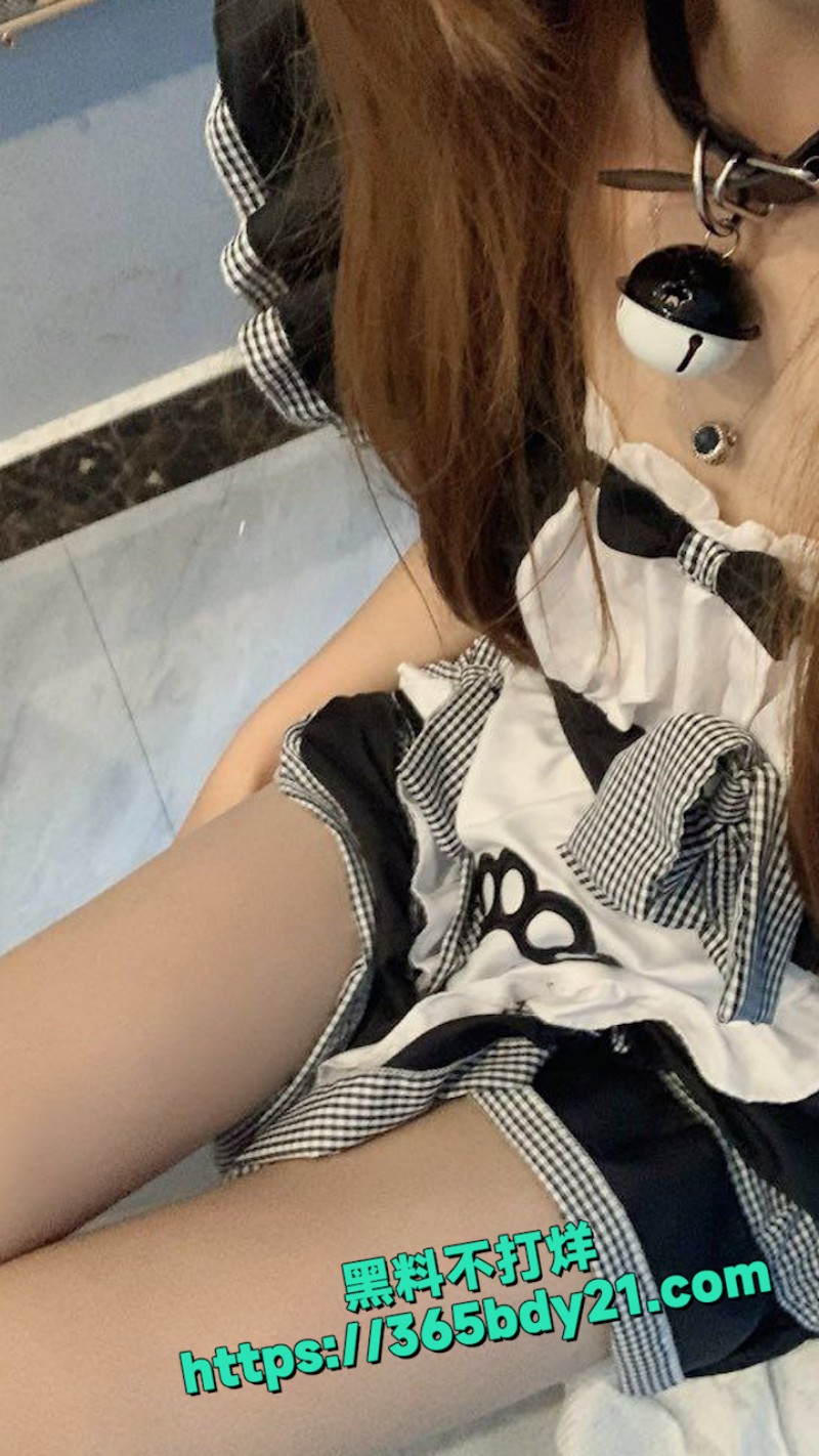 极品美腿大学生 1