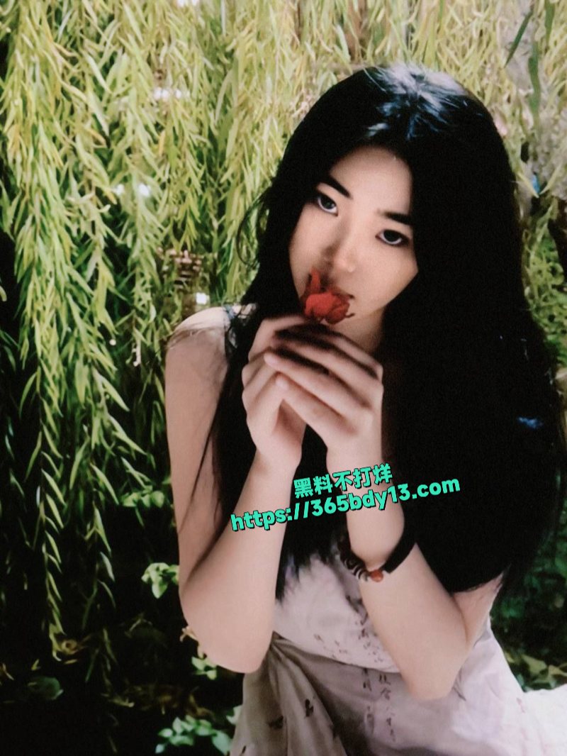 山东菏泽刘鑫雨小穴真嫩被男友打桩狠操1