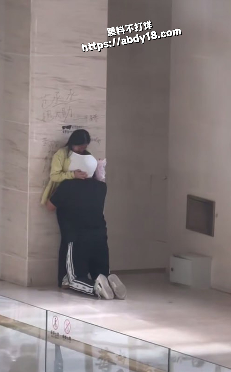 广东职业学院小情侣4