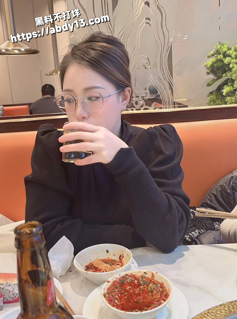 原创绿帽人妻妓女开启快乐之门2