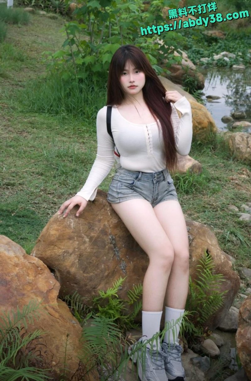 厦门大学生菲菲卖身视频流出6