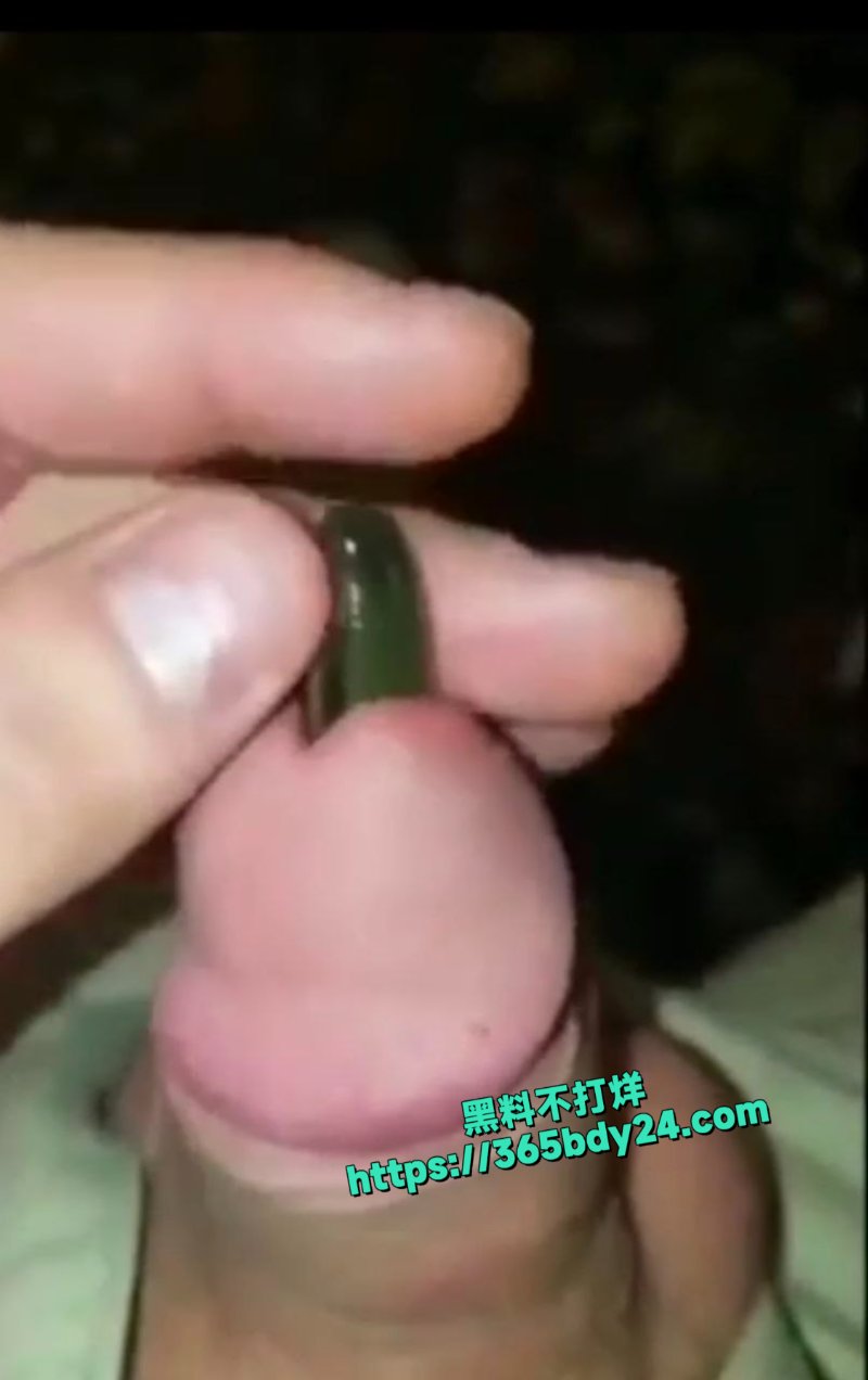 血蛭往龟头里塞5