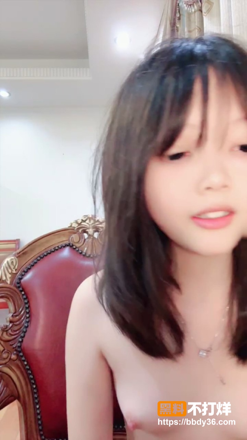 精神小妹直播大秀操逼3