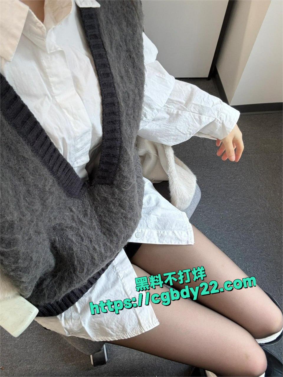 超火辣御姐型女大学生26
