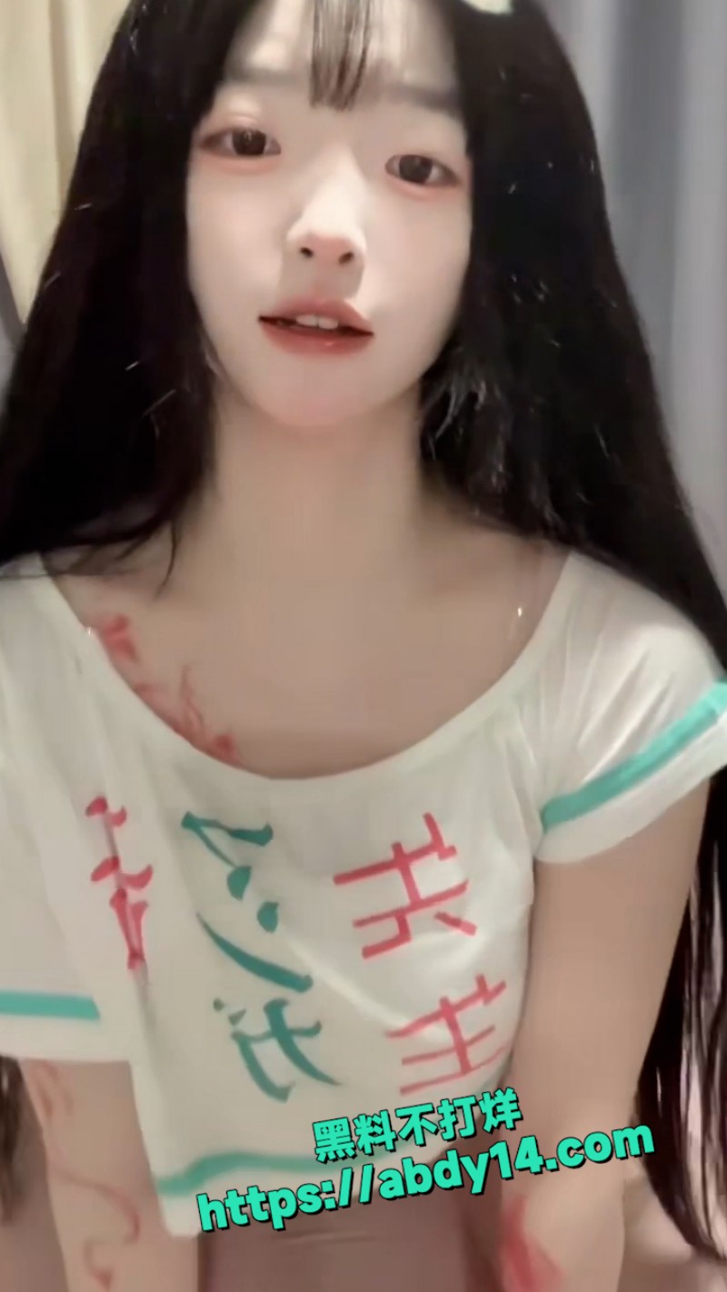 小奶系甜美主播私拍 5