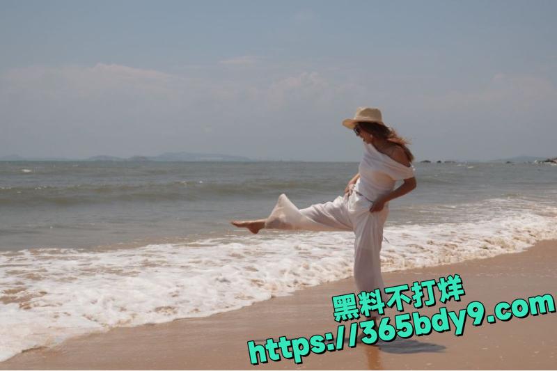 LINLIN新作调教人妻变母狗14