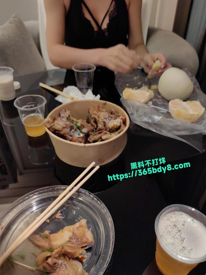 嫂子被黑屌操到高潮痉挛8