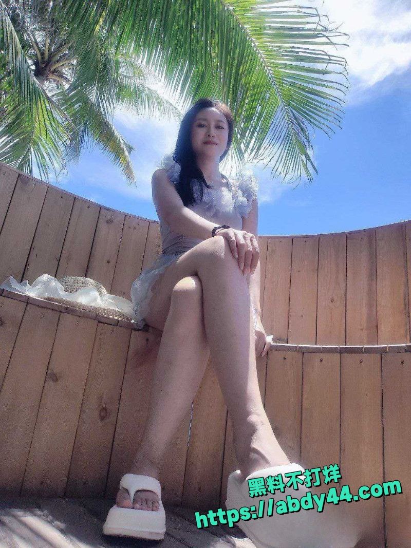厦门人妻刘婉与丈夫性爱视频泄露 2